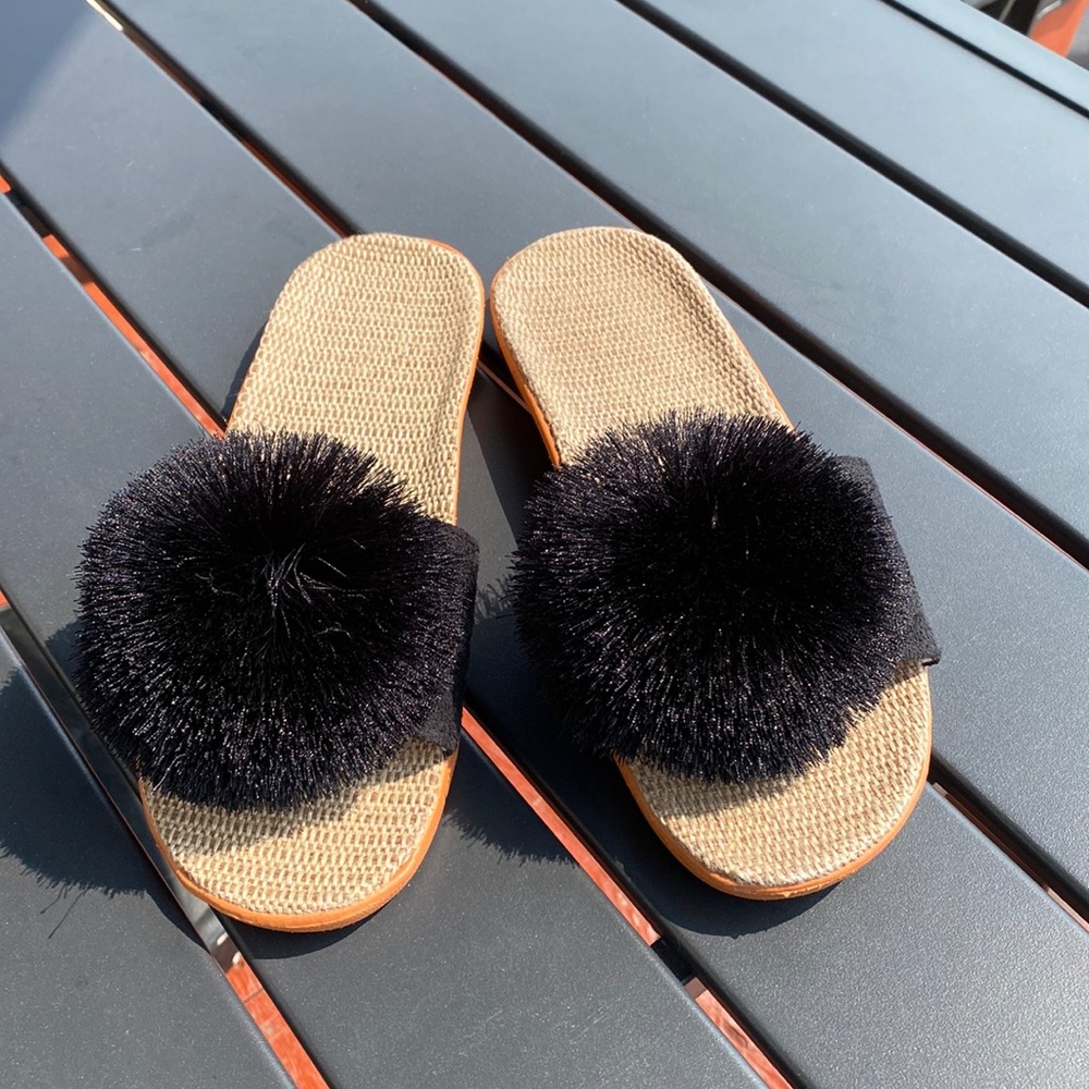 ByChance Pom Pom Sandal
